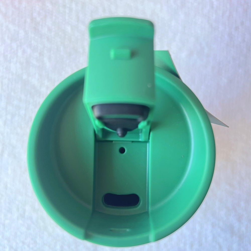 ❣️ Starbucks x Hello Kitty Tumbler Stainless Steel 12 oz| 2025 Collection [NWT!] - Picture 4 of 7